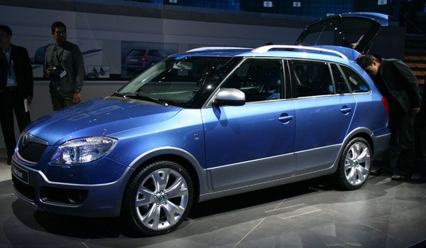 Skoda 2000 Skoda Fabia Combi. Skoda