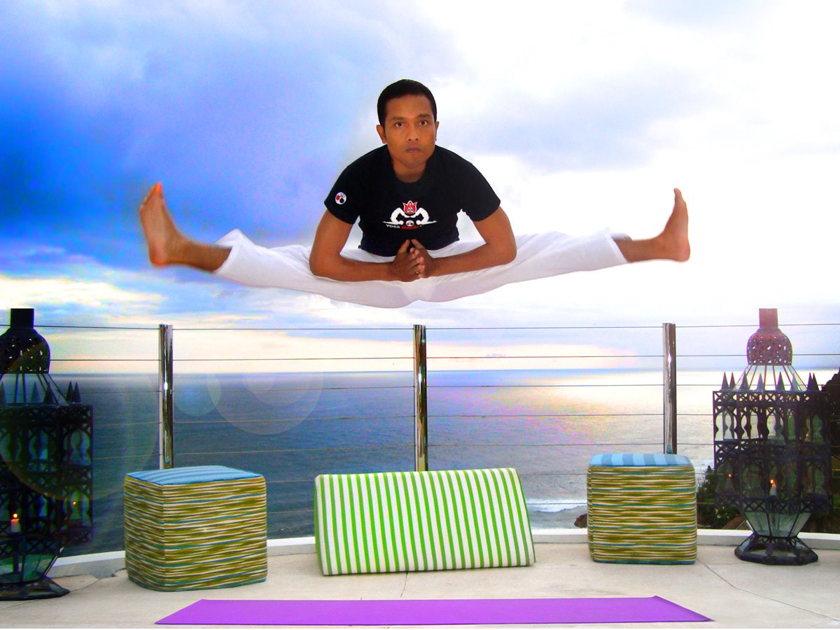 [split+fly2+blog.jpg]