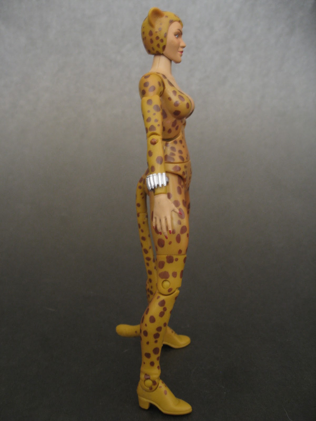 Action Toy Review DC Universe Classics Cheetah