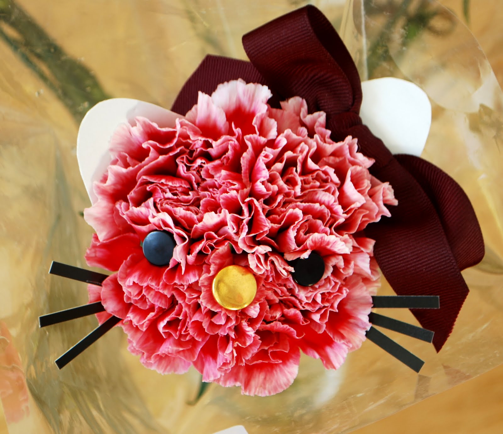 Happy Little Bento Hello Kitty Carnation Bouquet