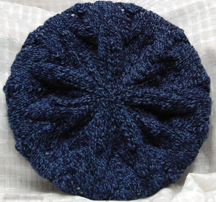 EASY BERET KNITTING PATTERN STRAIGHT NEEDLES KNITTING ...