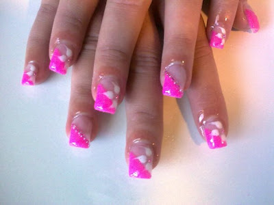Feminine Nail Art Feminine Nail Art