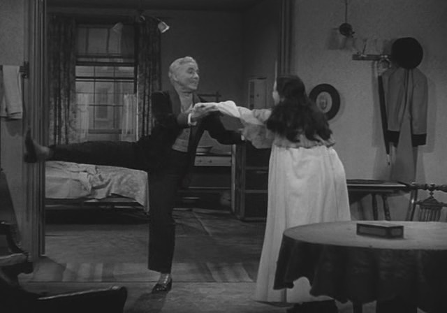 [limelight.chaplin.jpg]