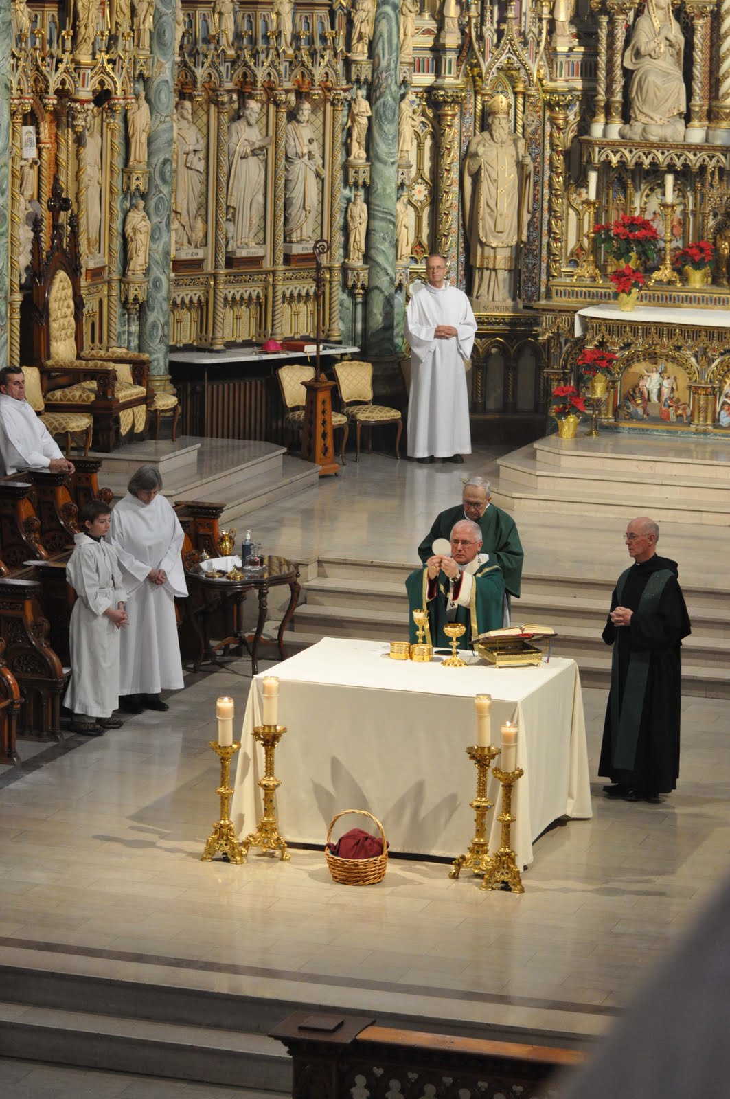 [FatherPaulInst-ConsLight2.jpg]