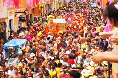 carnaval-olinda.jpg (400×266)