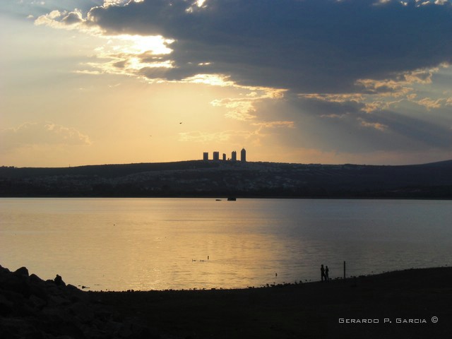 [P_Metropolitano_01.JPG]