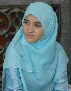 Sesuai Judulnya: 'Cerita Dewasa Ng-upload Gambar Cewek Berjilbab