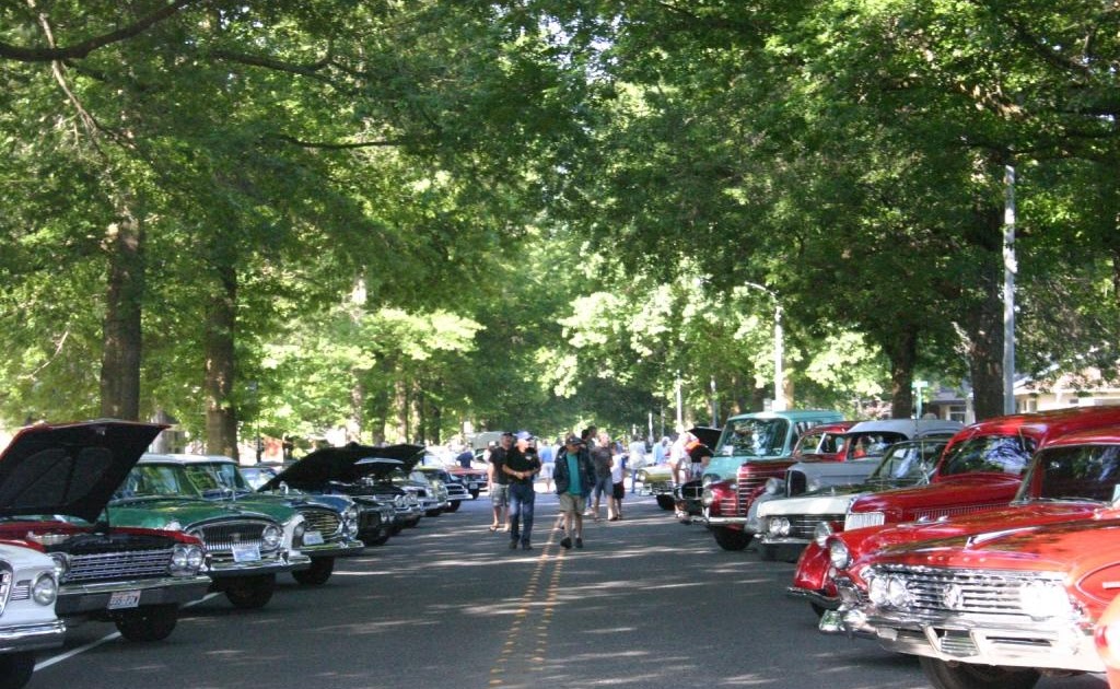 The Classic Car Hunter Lynden, Washington "Razz & Shine" Car Show