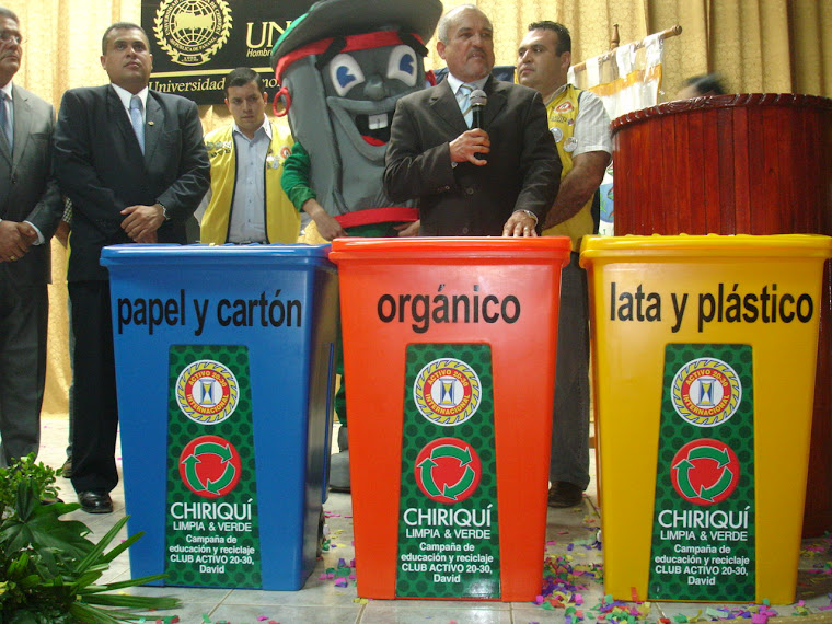 ORGANIZAN EVENTO EN LA UNACHI DE RECICLAJE