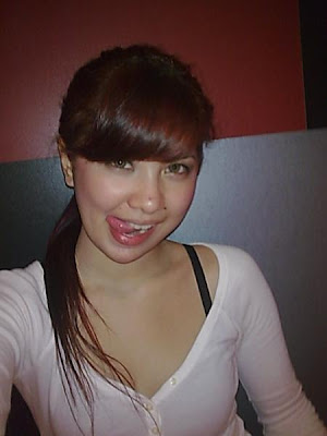awek pakai tudung melancap marathi sexy photo