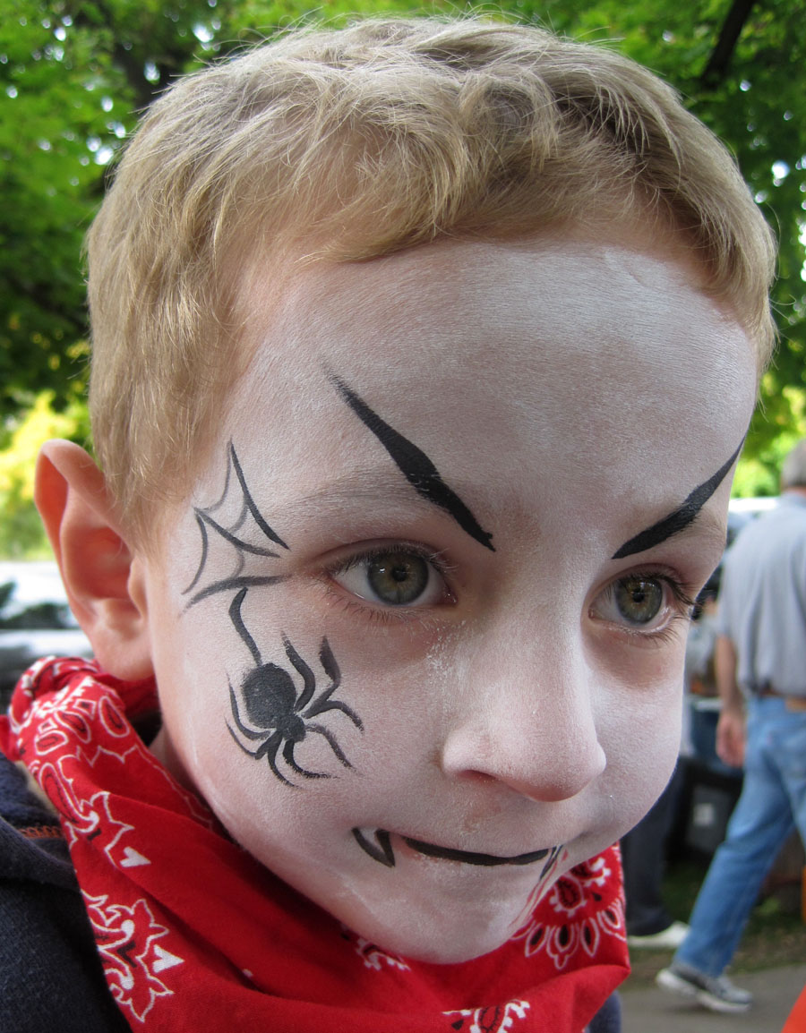 Face Painting Fun by Mary Last Gardener's Market of the 2010 season