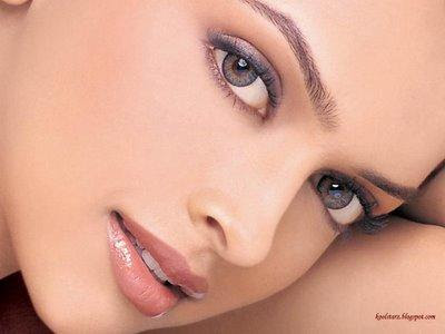 Beautiful Eyes of Deepika