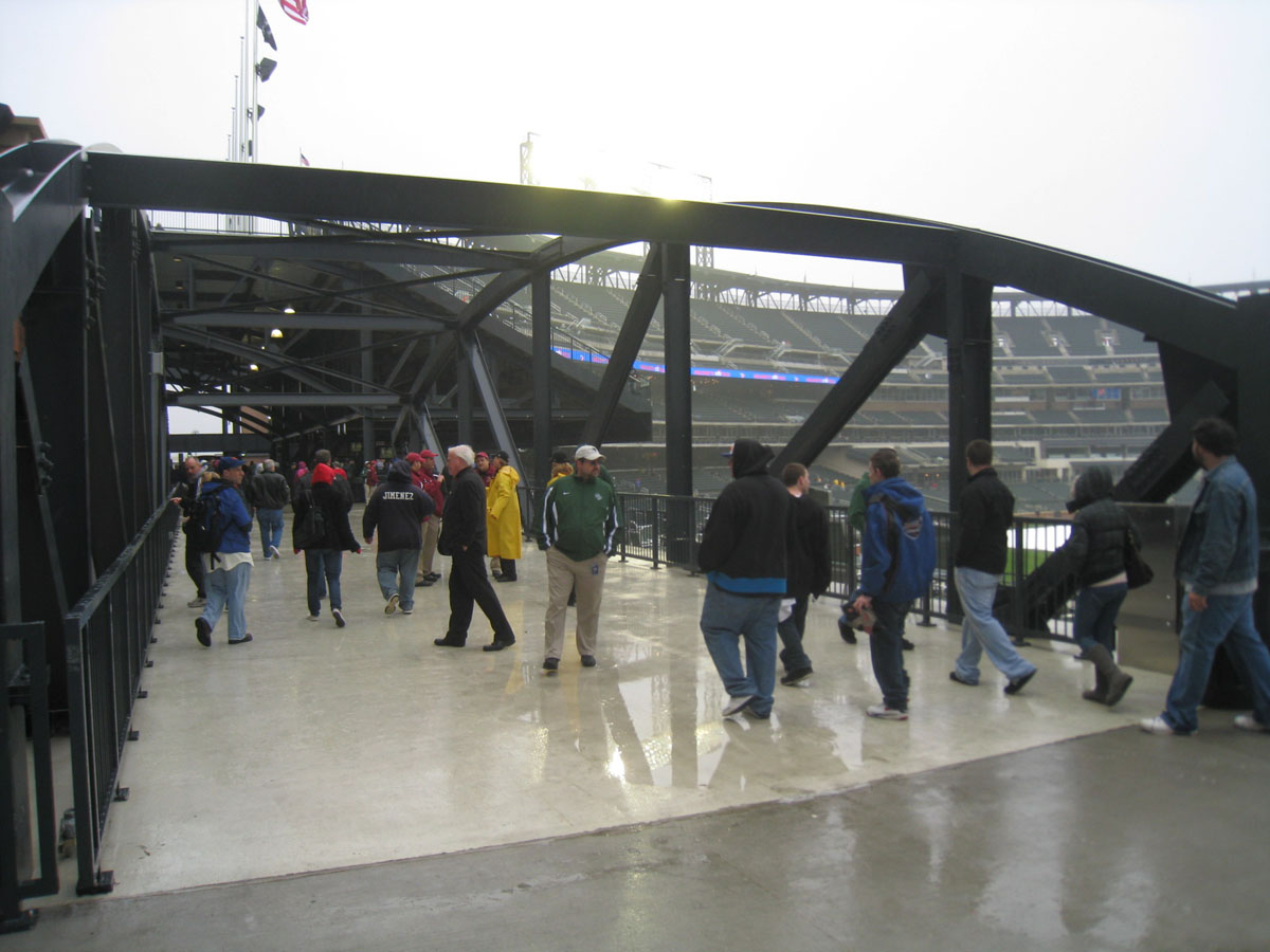 24 Hours From Suicide...A Day In The Life of a Met Fan Mets to name