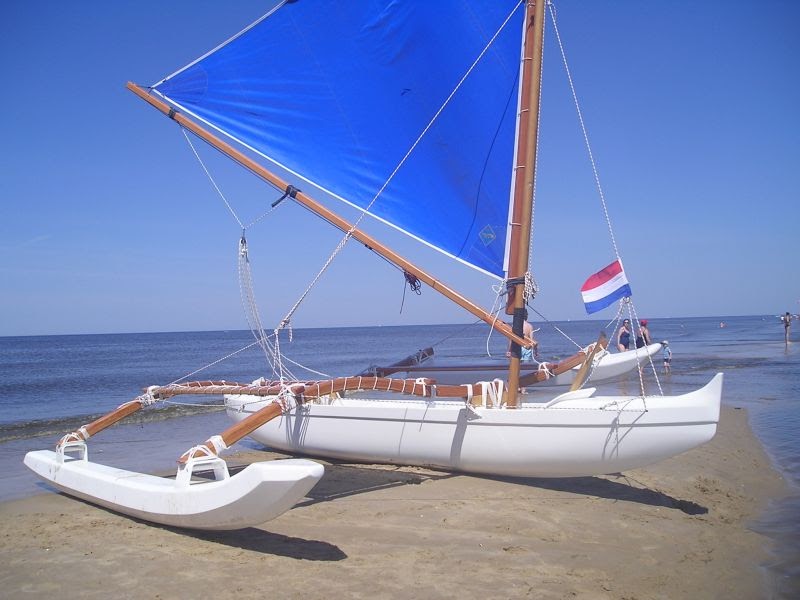 Outrigger Sailing Canoes Ulua launch alert