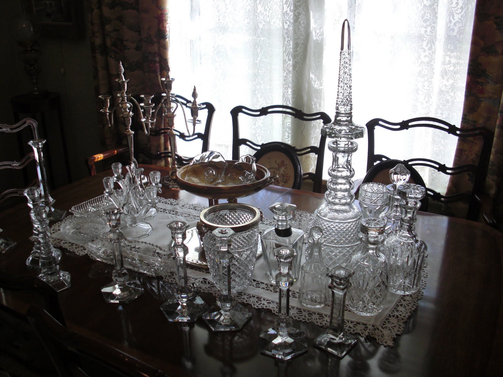 Modern Dining Room Furniture UK Folk Artists Thoughts