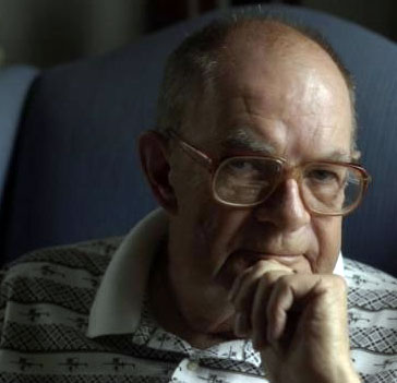 [Wallace.Pannier.jpg]