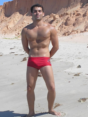 Roosevelt recommends Gay de cueca sunga Curfman recommends Gay chatroom 321