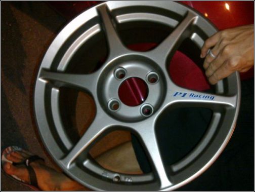 EY Wheels: P1 Racing