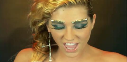 اليوم جبتلكم صور كيشا 00000  vive ke$ha  Kesha+studded+eyebrows