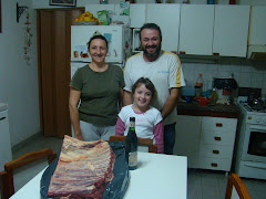 José Barbero (Coop. La Argentina)  de San Antonio junto a su flia.