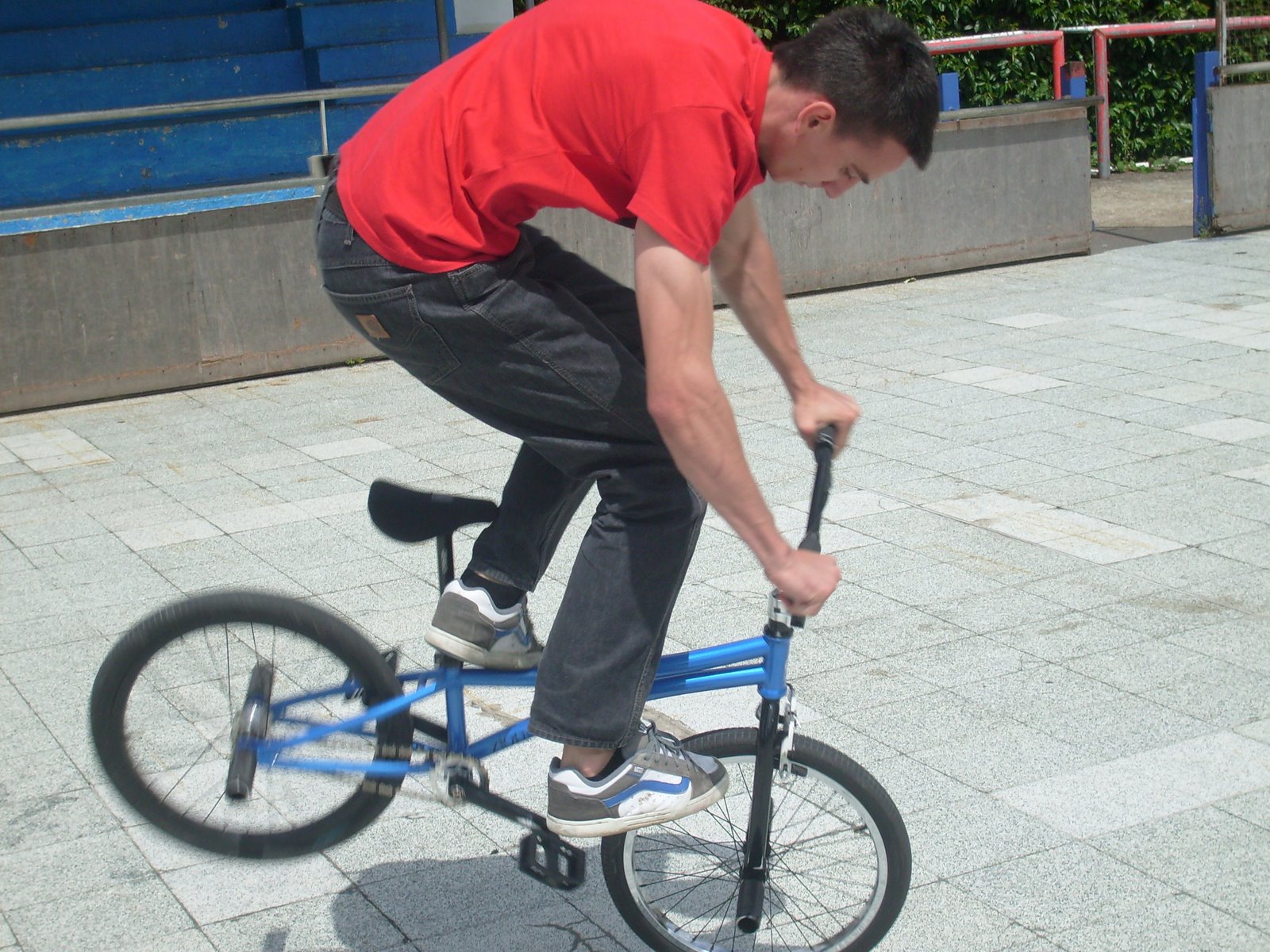 [mislavriding2.jpg]