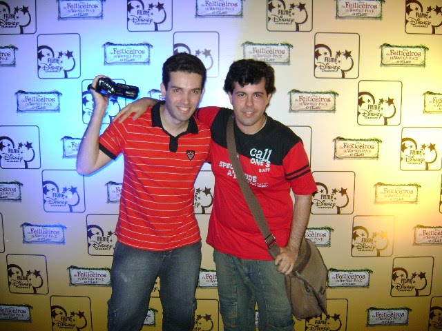 [caco+leo+pre+estreia+feiticeiros.jpg]