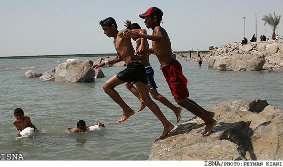 [Persian-Gulf-shores-BandarAbbas12.jpg]