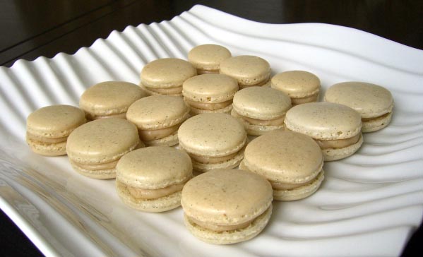 [macarons5.jpg]