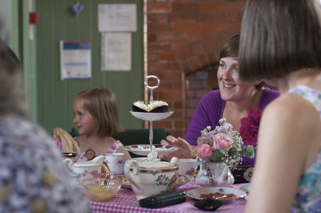 Vintage and Cake: July 2010
