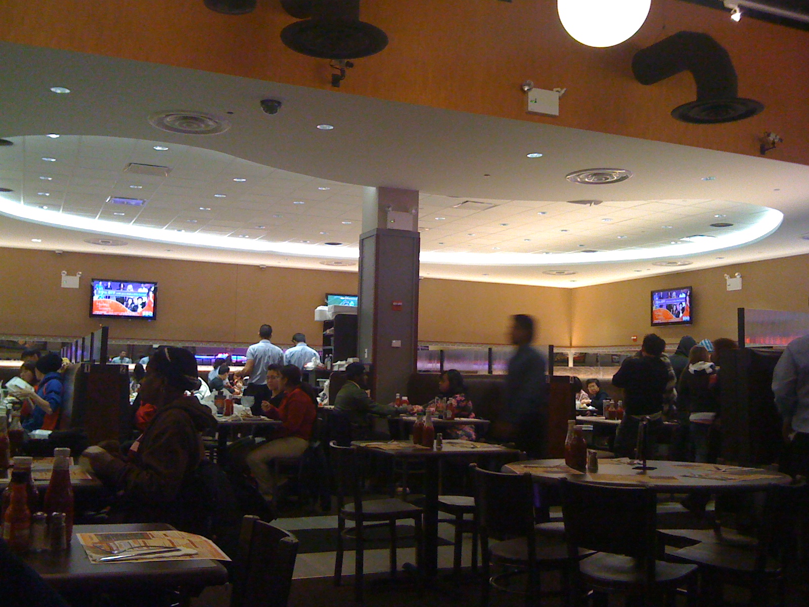 Edge of the City Ribbin' It In Rego