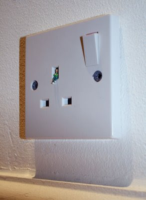 Your picture got owned! - Page 2 Plug+Socket+1