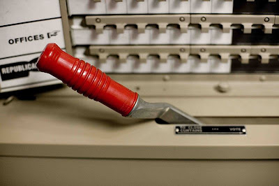 Ballot Boxes And Electronic Voting Machines From All Over The World (27) 21