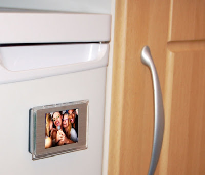 21 Creative and Cool Fridge Magnets (21) 10