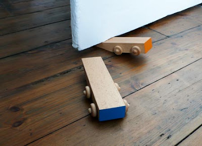 16 Creative and Cool Doorstops (16) 8
