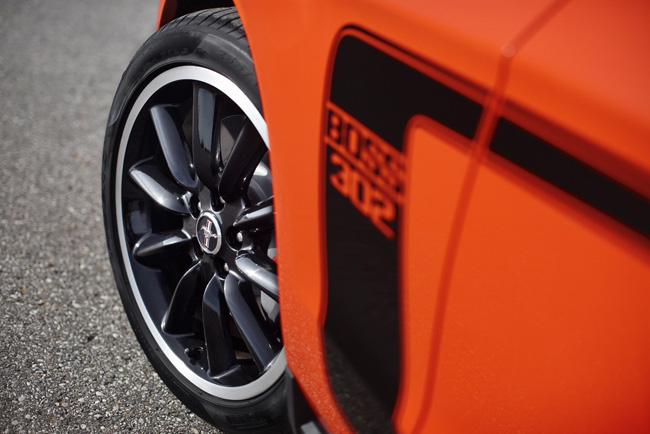 2012 Ford_mustang-BOSS 302 2012 mustang boss wallpaper. 2012 Ford_mustang-BOSS 302