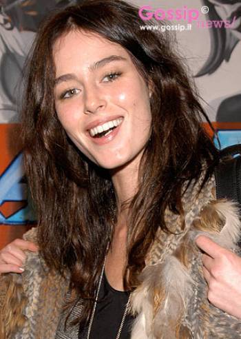 nicole trunfio images. Nicole Trunfio photo pic