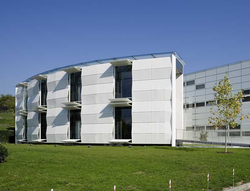 kiefer technic showroom facade detail