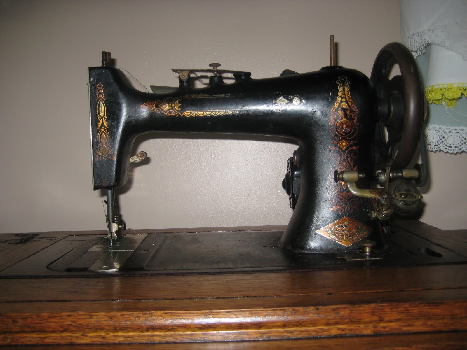 JaLaRu Rugby sewing machine