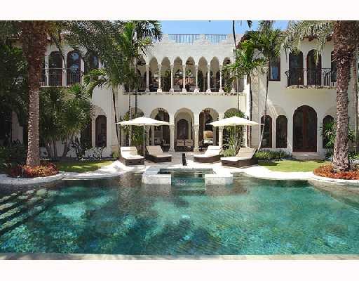 [Miami-Beach-House-Sunset-Islands-1400-W-28-St.bmp]