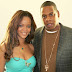 Rihanna signs with Roc Nation,splits with Manager