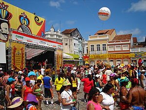 [300px-Carnival_Recife_Brazil.JPG]