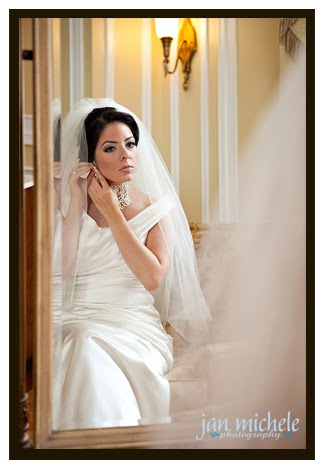 bride at Oxon Hill Manor