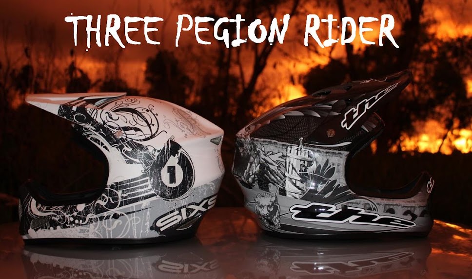 THREE PEGION RIDER