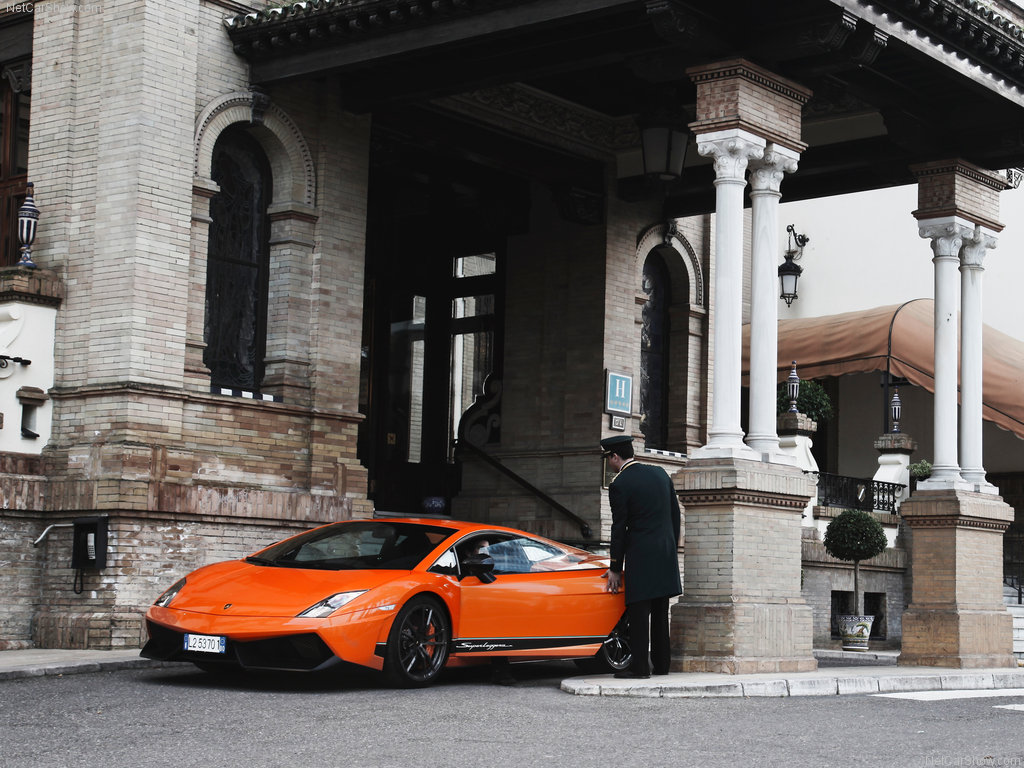 http://4.bp.blogspot.com/_O5ajroadlwk/S8fhyKlCjgI/AAAAAAAAAAc/AWIaWLlnitk/s1600/Lamborghini-Gallardo_LP570-4_Superleggera_2011_1024x768_wallpaper_05.jpg