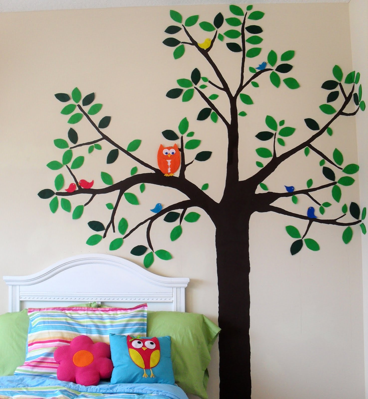 Sew Can Do: CraftShare Featured Guest: DIY Wall Decals