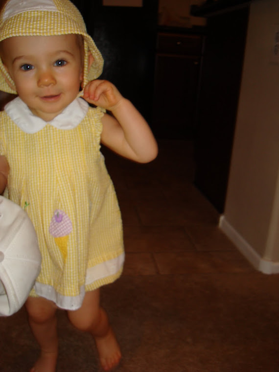 I found Daddy's hat!!