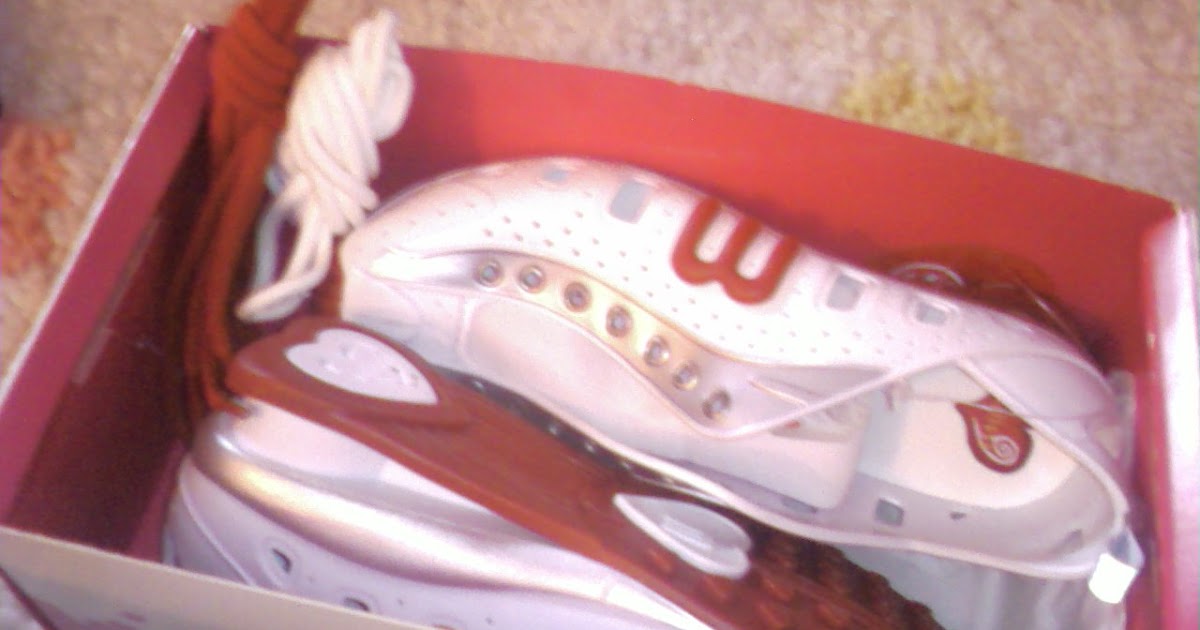 Recycling Fashion Plastic Sneakers