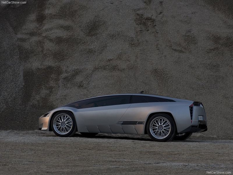 [Italdesign-Giugiaro_Quaranta_Concept_2008_800x600_wallpaper_05.jpg]