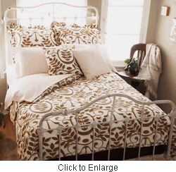 [PillThrowBedd2.gif]