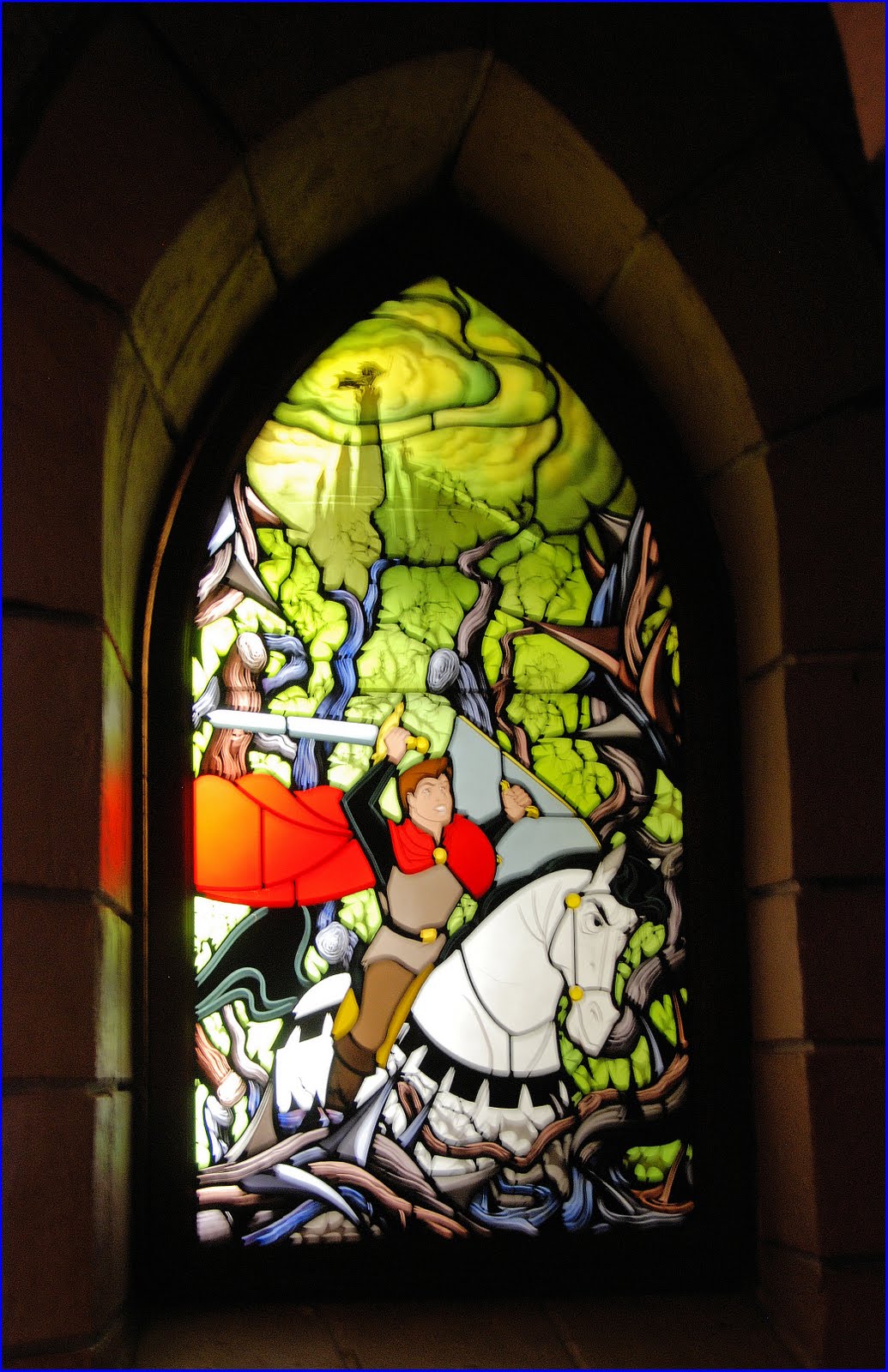 DF'82: Stained Glass Windows of Beauty